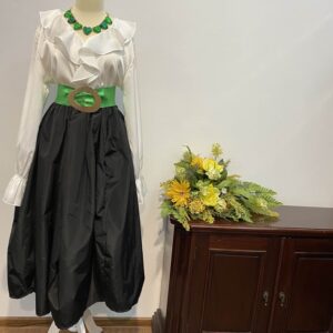 Bluza albă cu volan și cordon - imagine 4