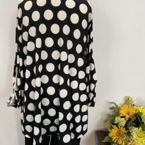 Bluza cu buline albe - imagine 4