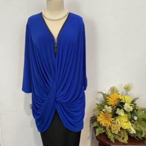 Bluza albastră rasucita - imagine 1