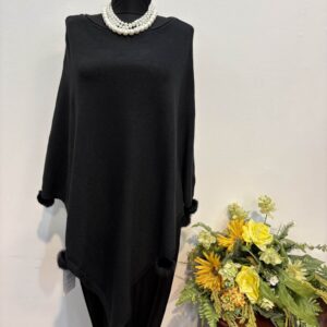 Poncho în colt negru - imagine 1